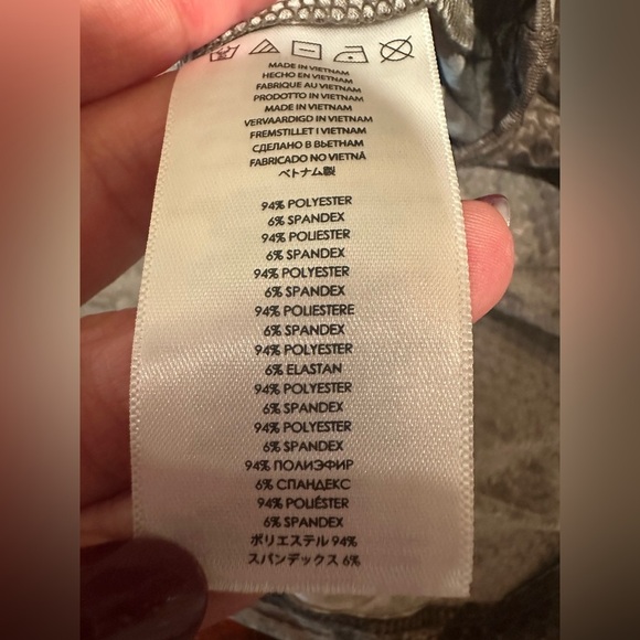 EUC MICHEAL KORSE Chic Snake Print Top with Buckle STRAP - Picture 8 of 8